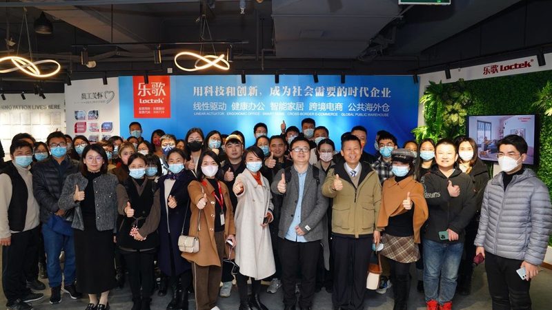 在掌握用户需求的基础上，进行产品筛选。以下是一些筛选标准：